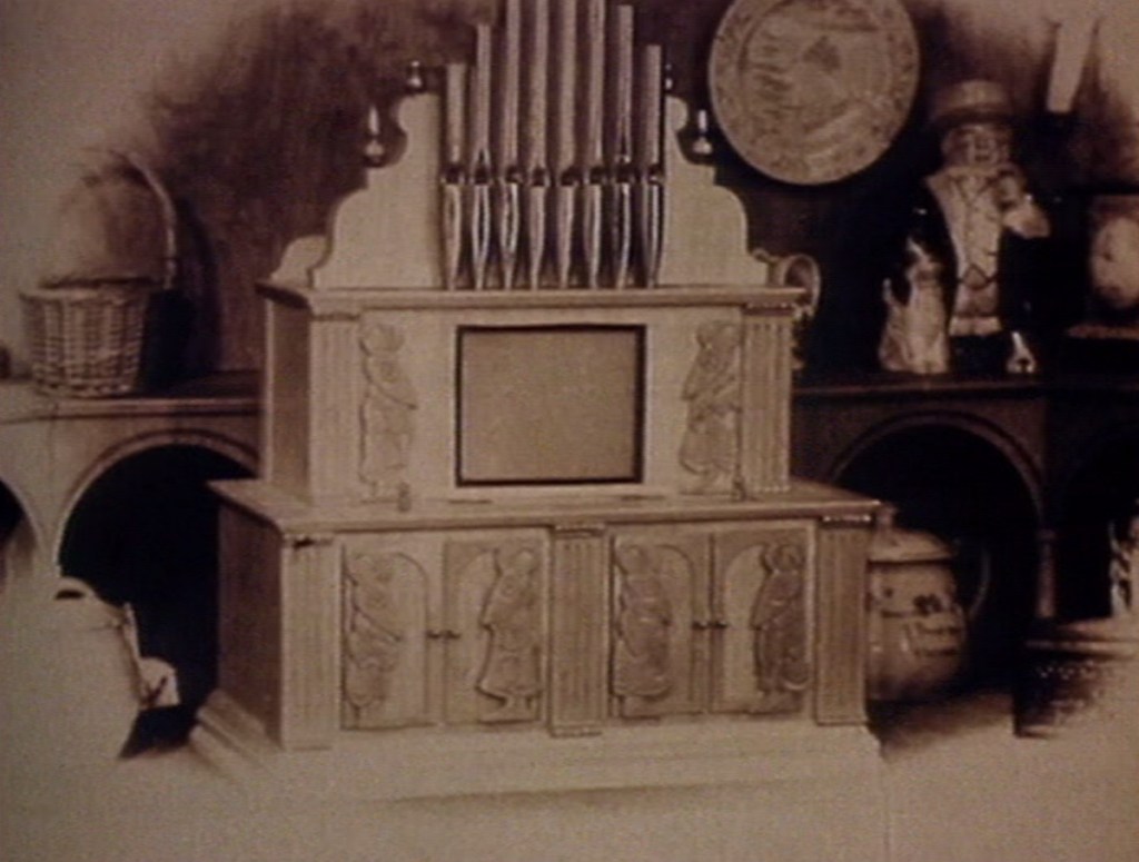 Bagpuss - The Frog Princess (BBC1, 1974).