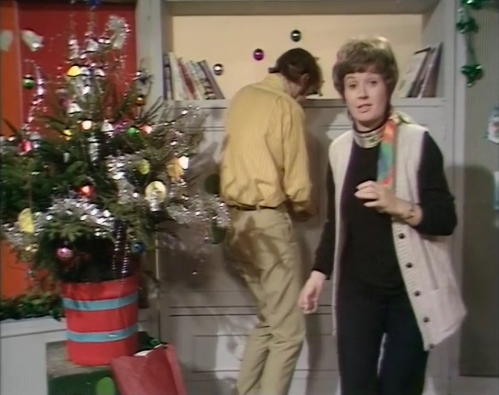 Play School (BBC1, 24th December 1970).