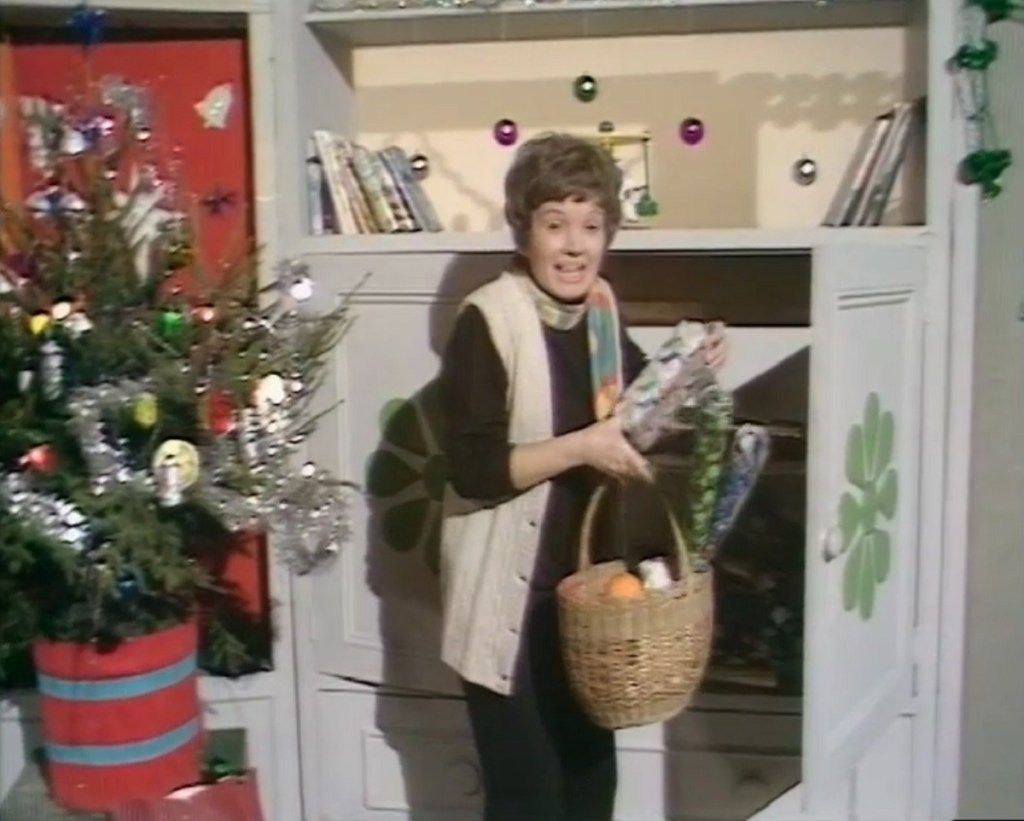Play School (BBC2, 24th December 1970).