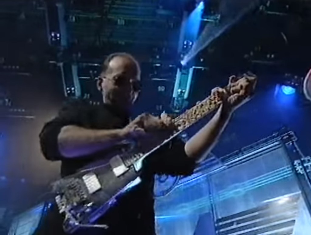 Tin Machine on Top Of The Pops (BBC1, 1991).