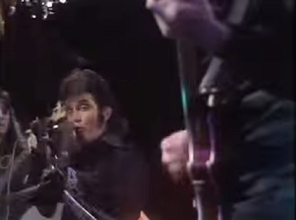 Alvin Stardust performing Jealous Mind on Top Of The Pops (BBC1, 1972).