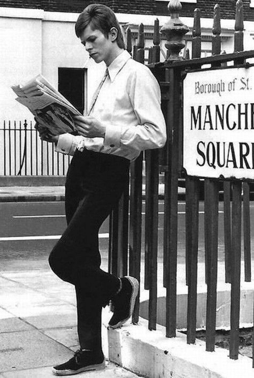 David Bowie in 1965.