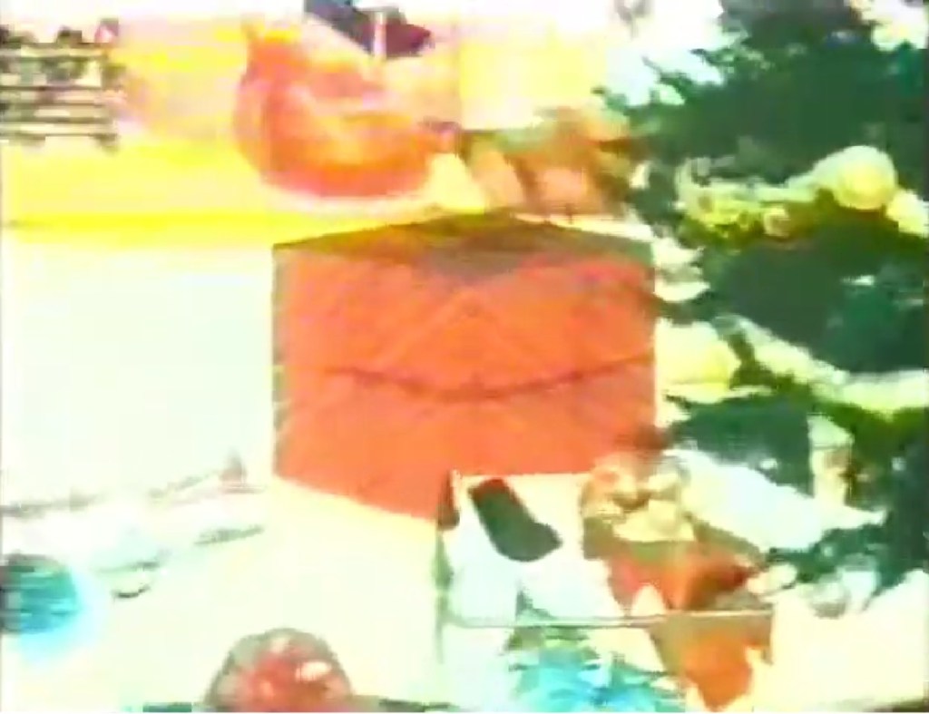 Christmas On ITV trailer (1982).