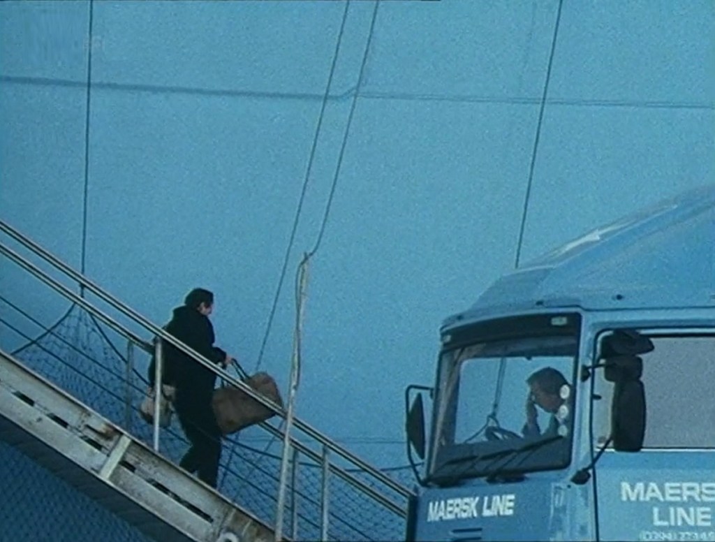 Around The World In 80 Days With Michael Palin: Dateline To Deadline (BBC1, 1989).