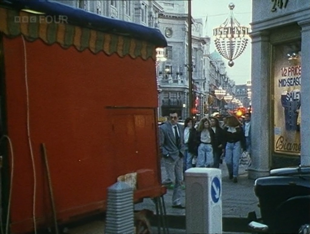Around The World In 80 Days With Michael Palin: Dateline To Deadline (BBC1, 1989).